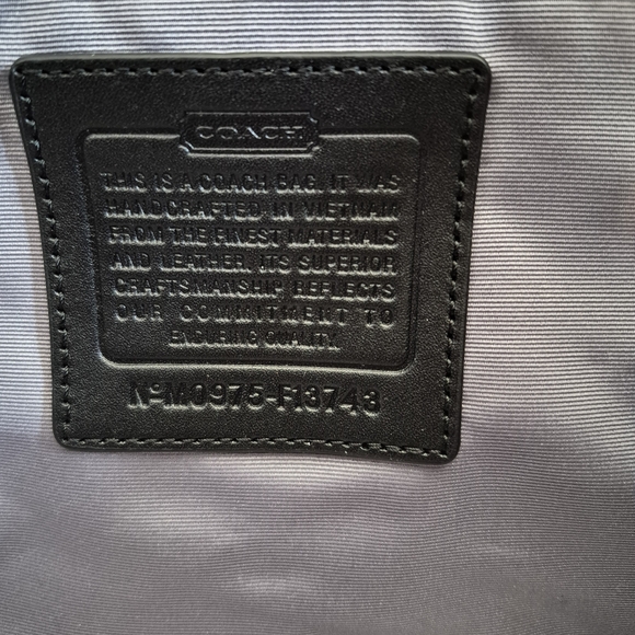 Coach Black Signature Tote Bag/Wallet Combo - Picture 4 of 8